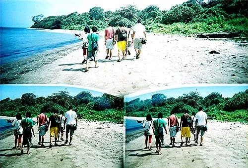 Menyusuri Pantai Ujung Genteng.