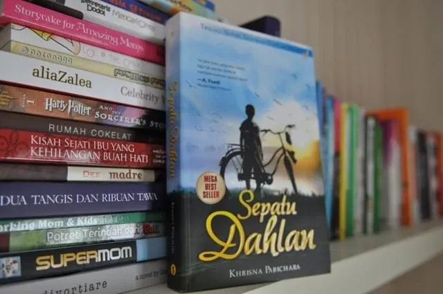 Buku Sepatu Dahlan karya Khrisna Prabichara. (Sumber The Chronicle of Wiek)