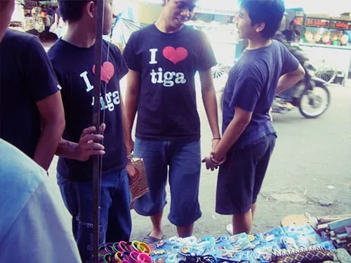 Belanja di Malioboro.