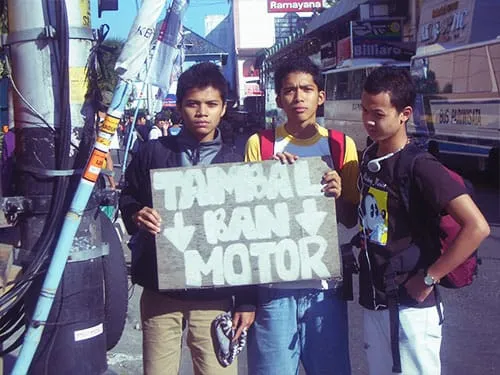 Tambal ban motor.