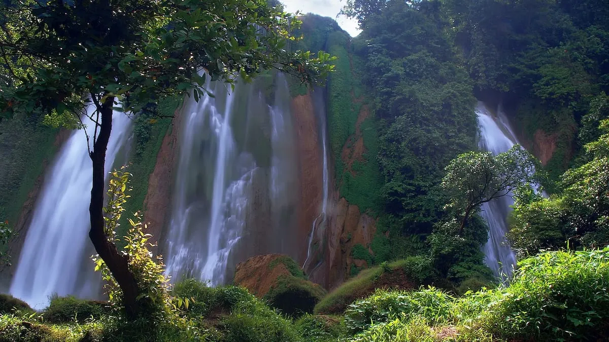 Air Bertuah Curug Cikaso
