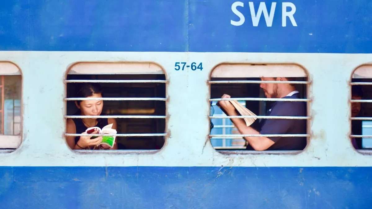 Pertama Kali Naik Kereta Ekonomi