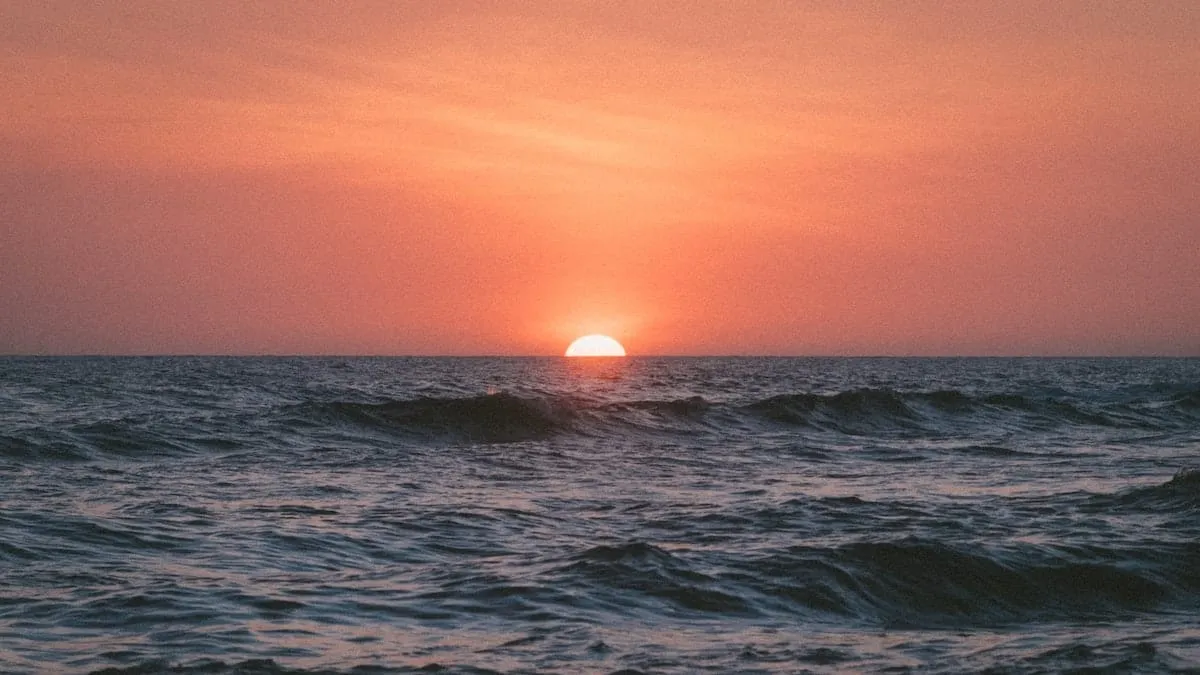 Kala Senja Luruh