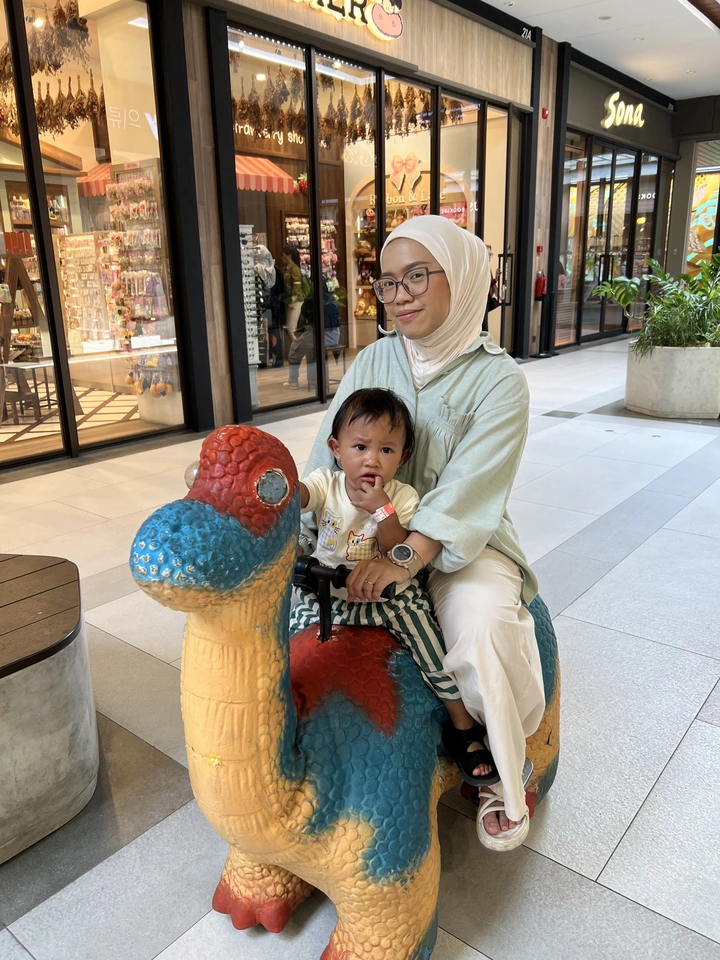 One parenting requirement: being able to tame a dinosaur.