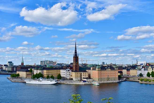 Kota Stockholm dan danau Mälaren-nya.